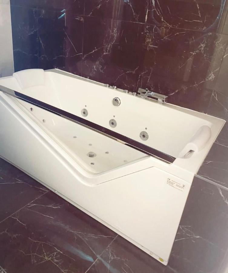 Le Foyer D'Or - Hypercentre & Confort 아쟁 외부 사진